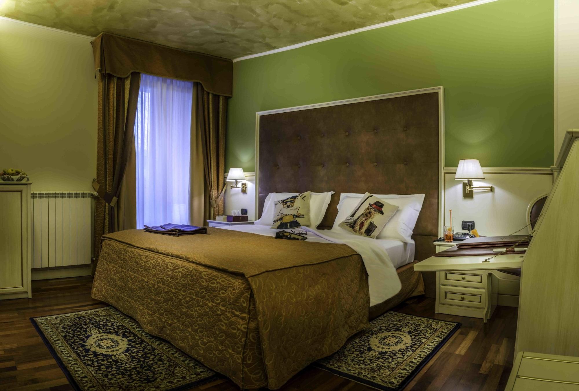 Hotel La Bussola Novara Luaran gambar
