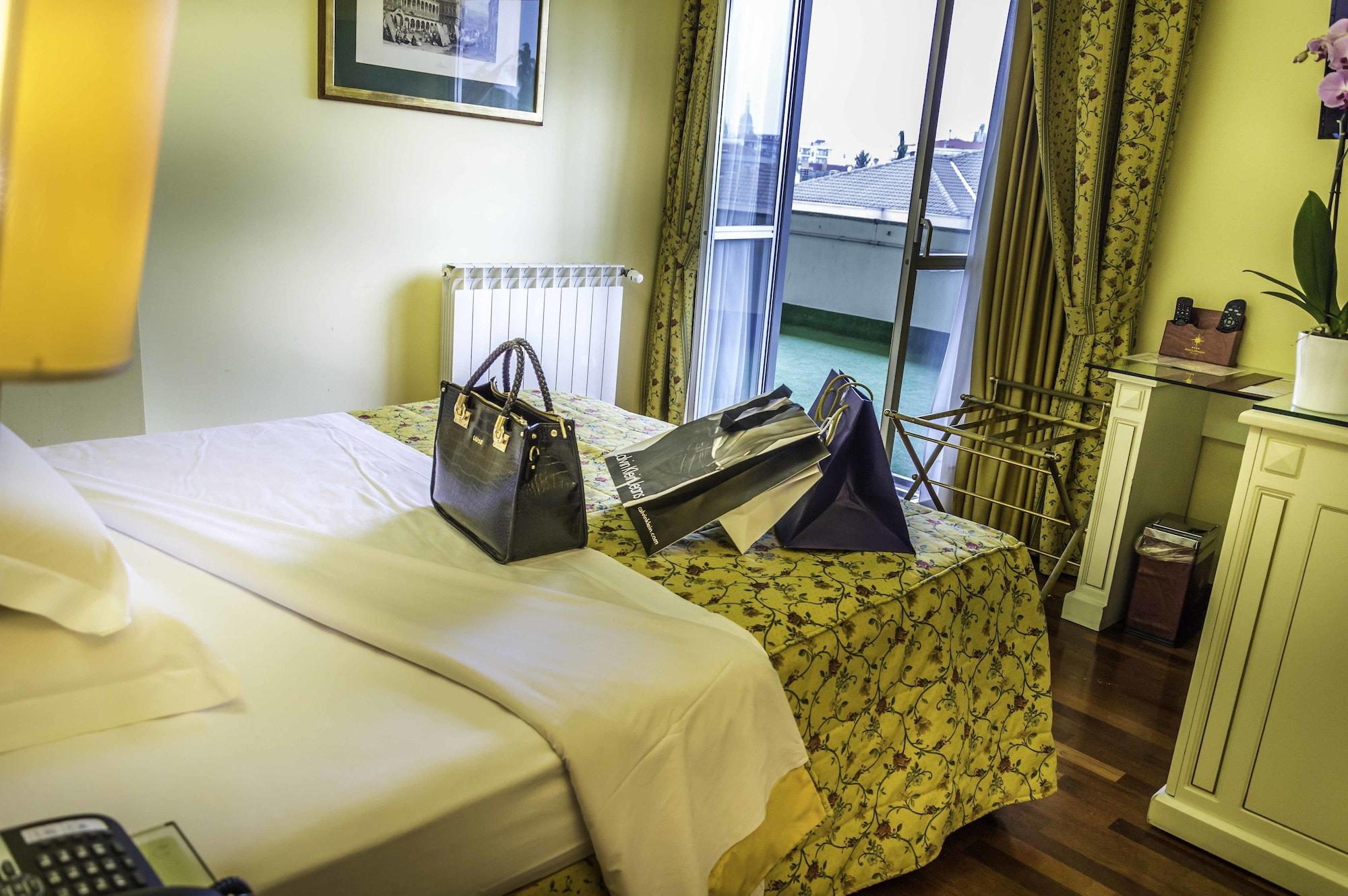 Hotel La Bussola Novara Luaran gambar