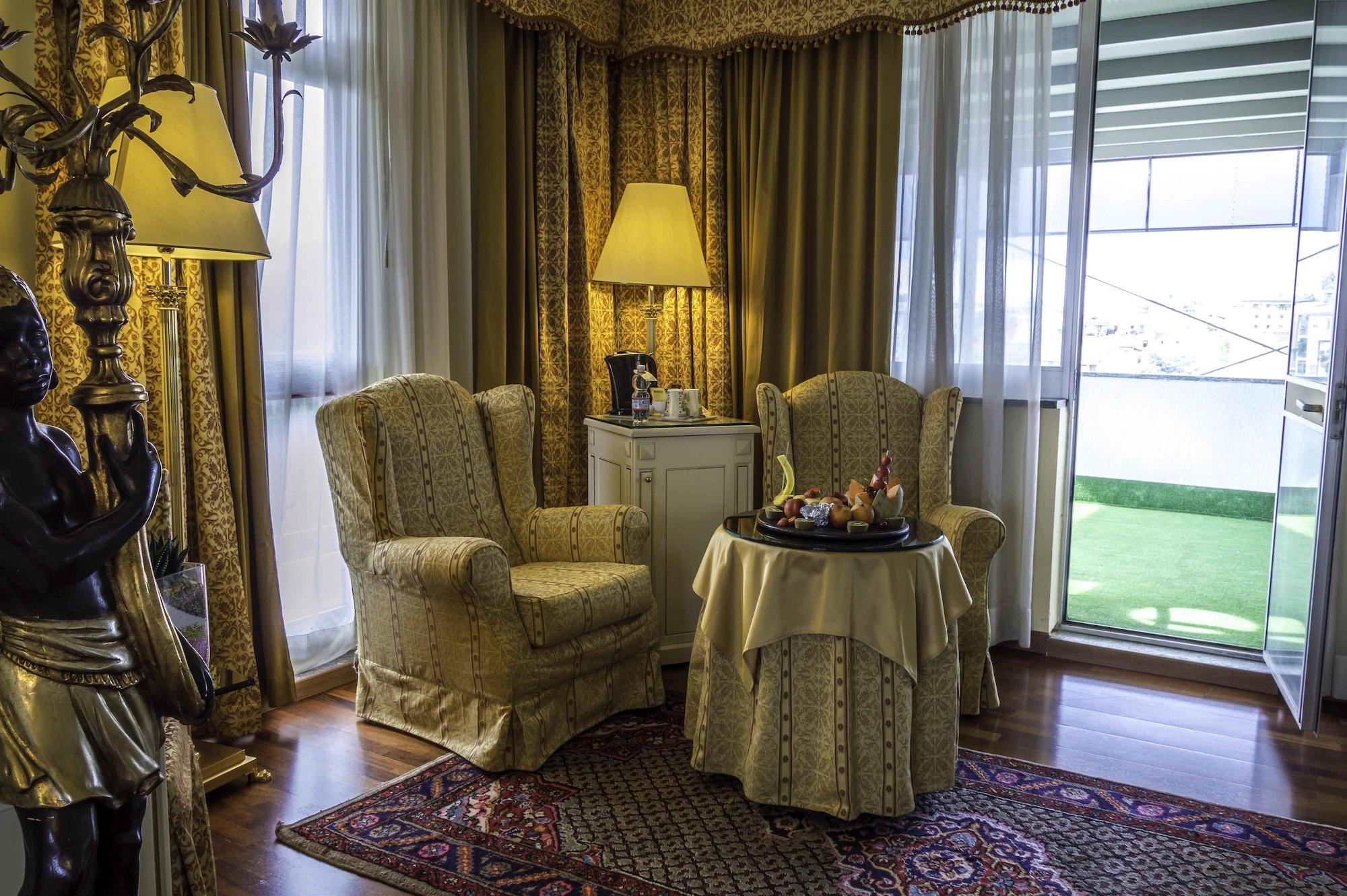 Hotel La Bussola Novara Luaran gambar