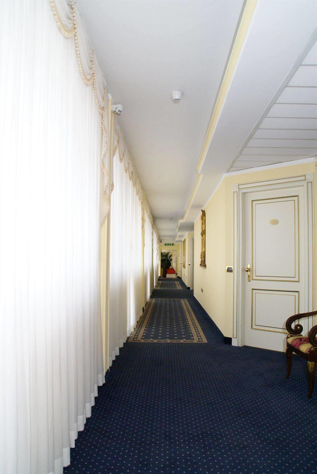 Hotel La Bussola Novara Luaran gambar